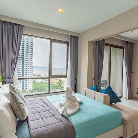 Aeras Beachfront Condominium Jomtien Exterior foto