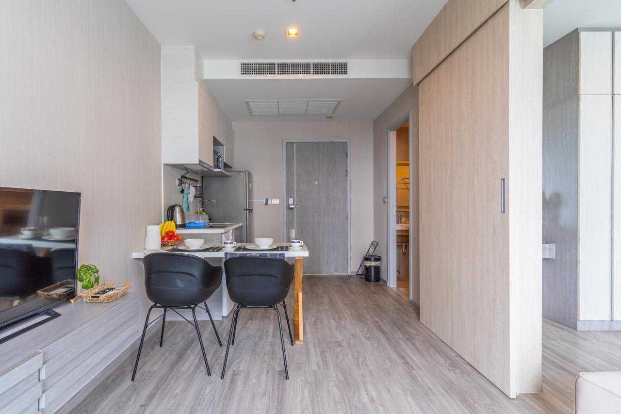 Aeras Beachfront Condominium Jomtien Exterior foto
