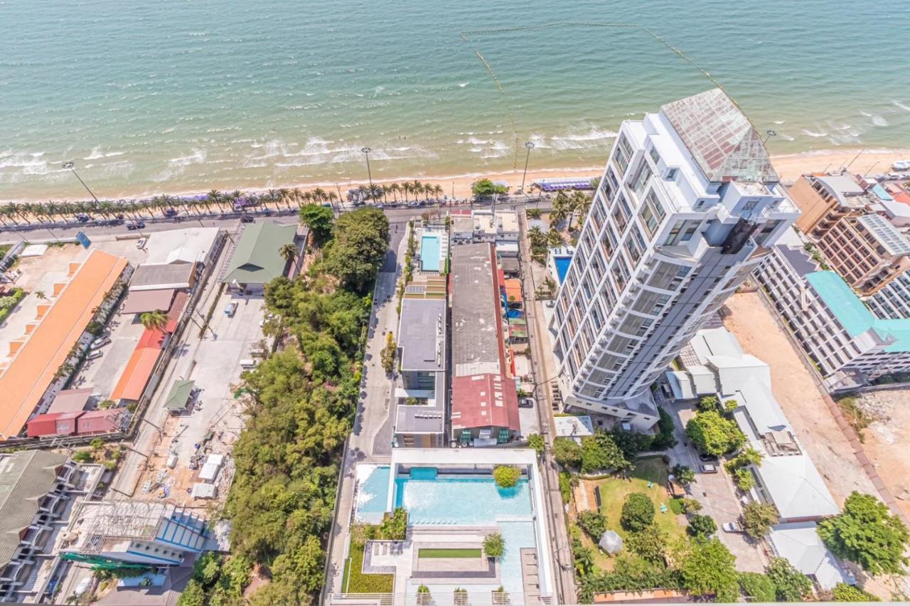 Aeras Beachfront Condominium Jomtien Exterior foto